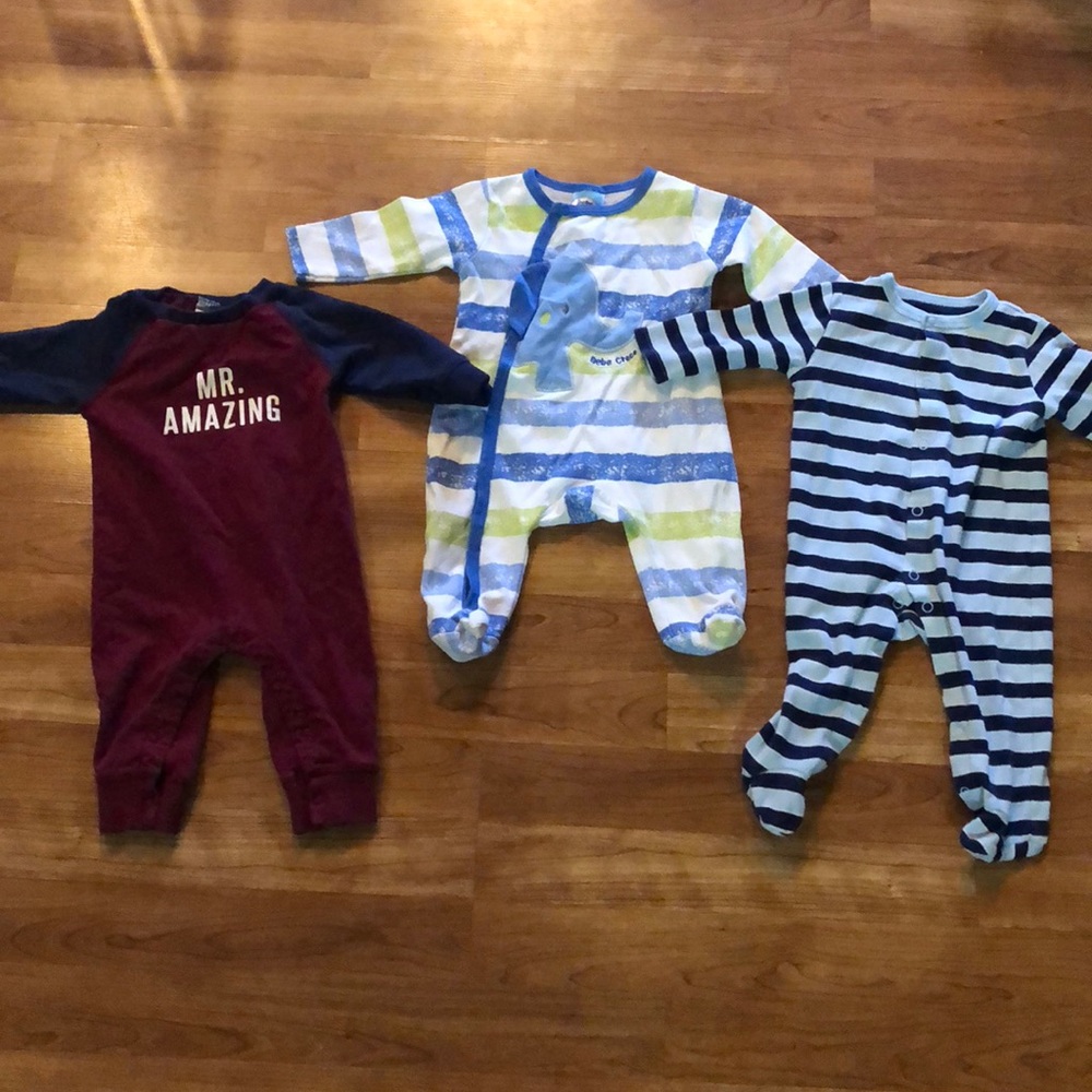 Bundle of 3 sleep and Play